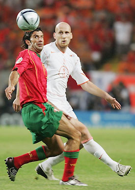 le duel entre figo et stam